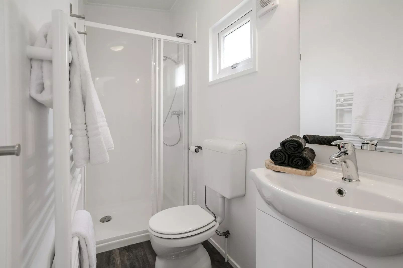Vakantiepark De Lochemse Berg 2-Bathroom
