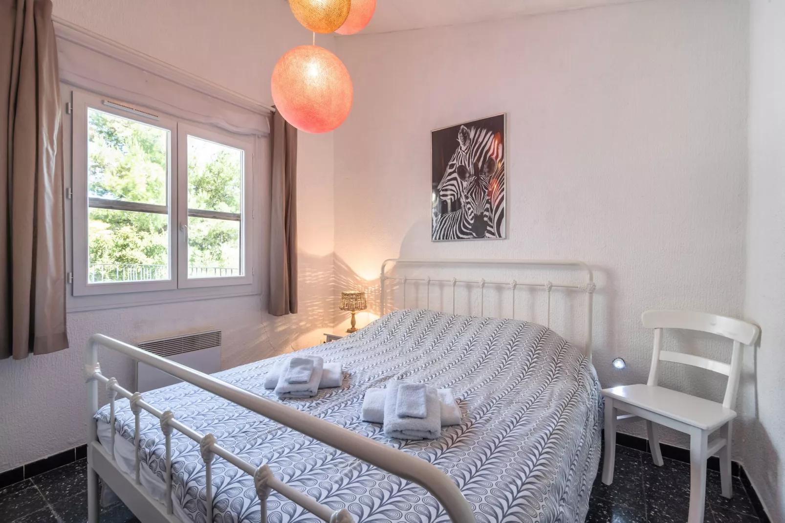 Villa Les Ecureuils-Bedroom