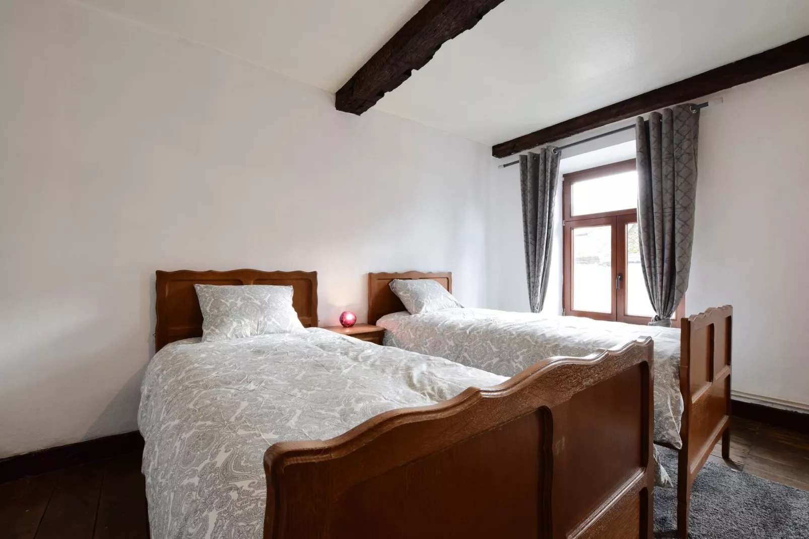 Le Gite de Saint Gilles-Schlafzimmer