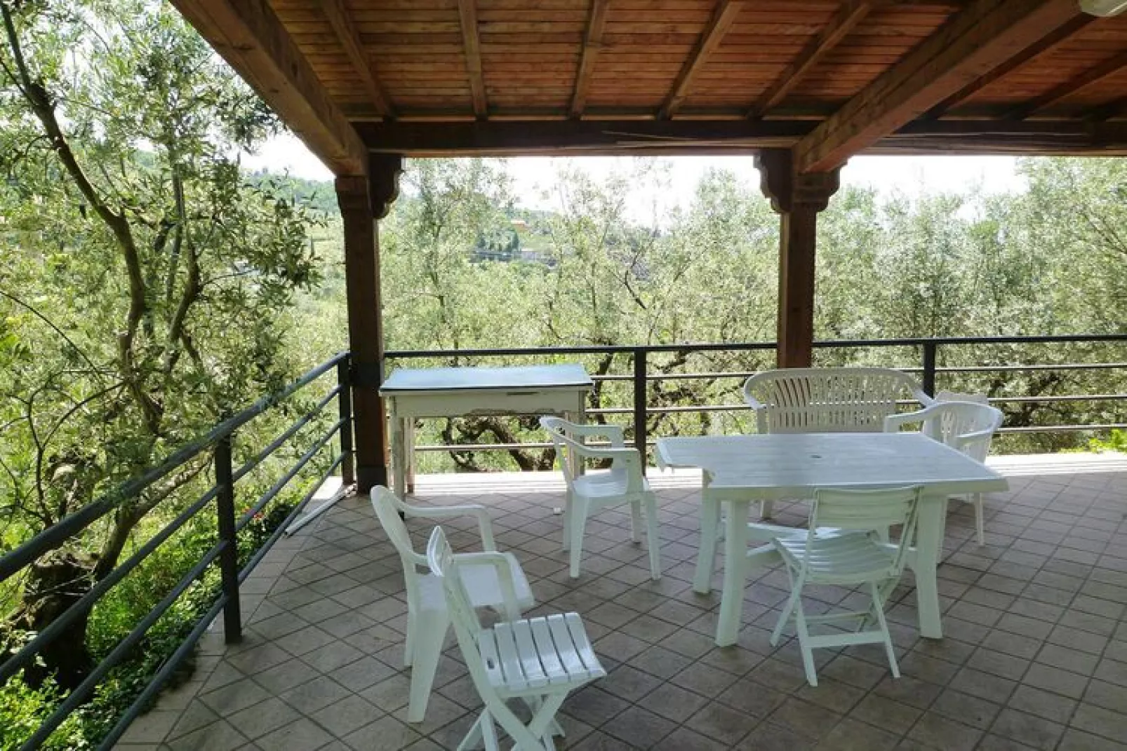 Appartements Villa Morosi Lamporecchio Typ A biloc 2 Pers-Terrace