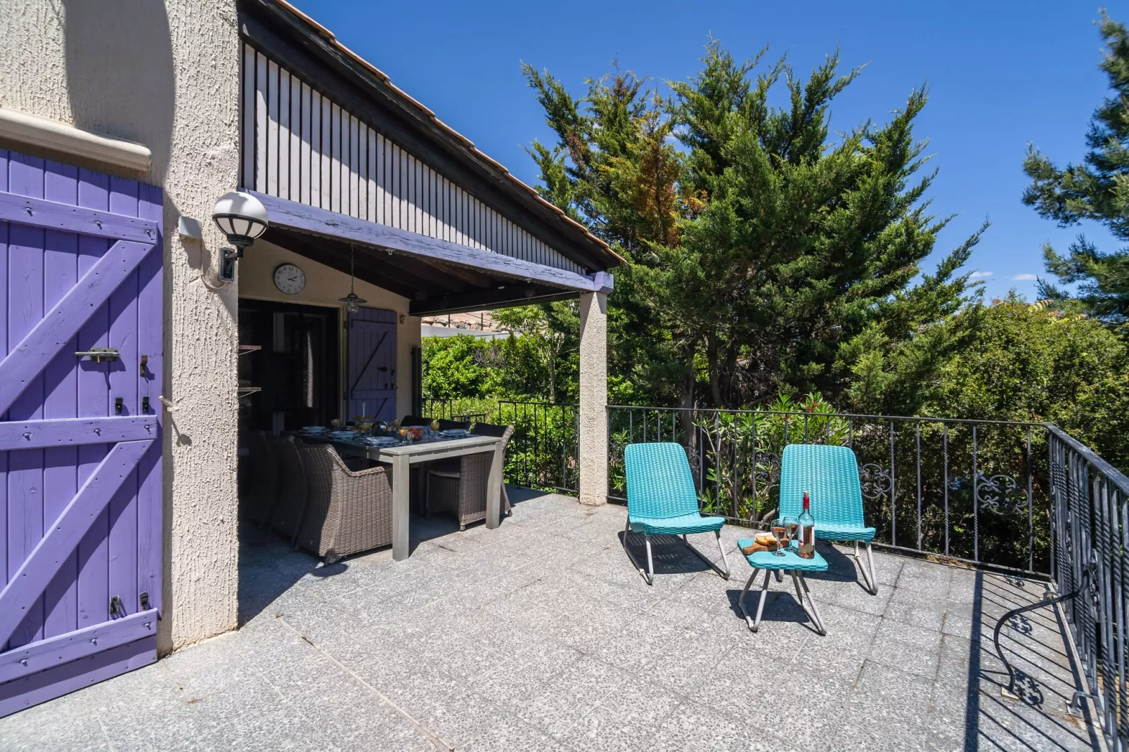 Villa Les Ecureuils-Terrace balcony