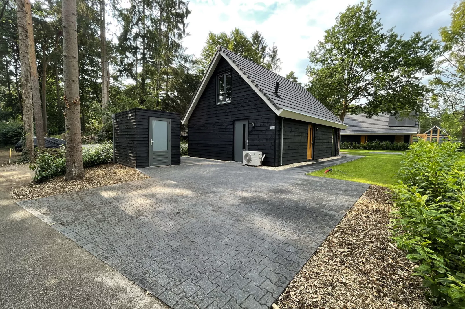 Energievriendelijk 't Brummelhuus H556-Exterior summer