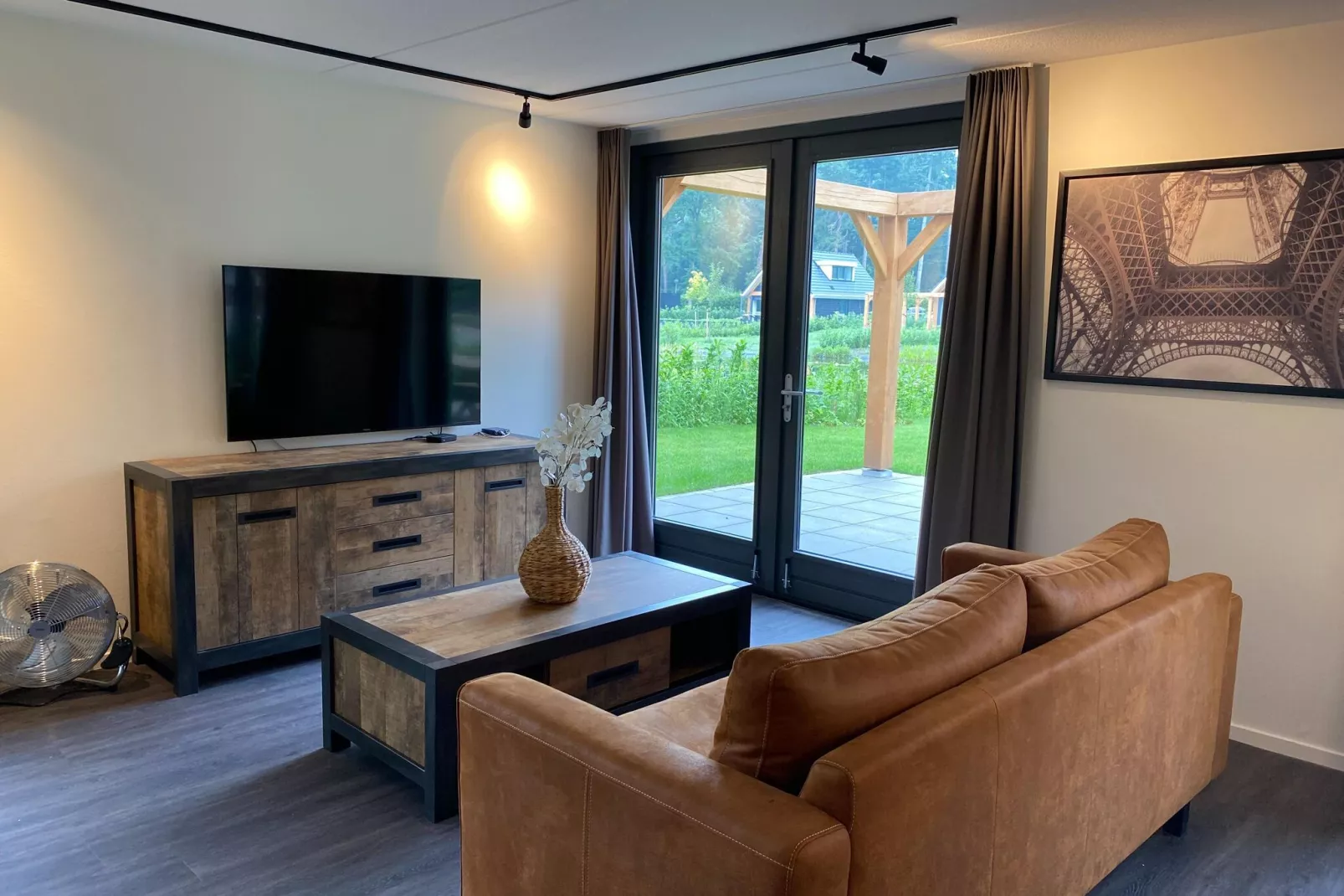 Hart van Ruighenrode - H552-Living room
