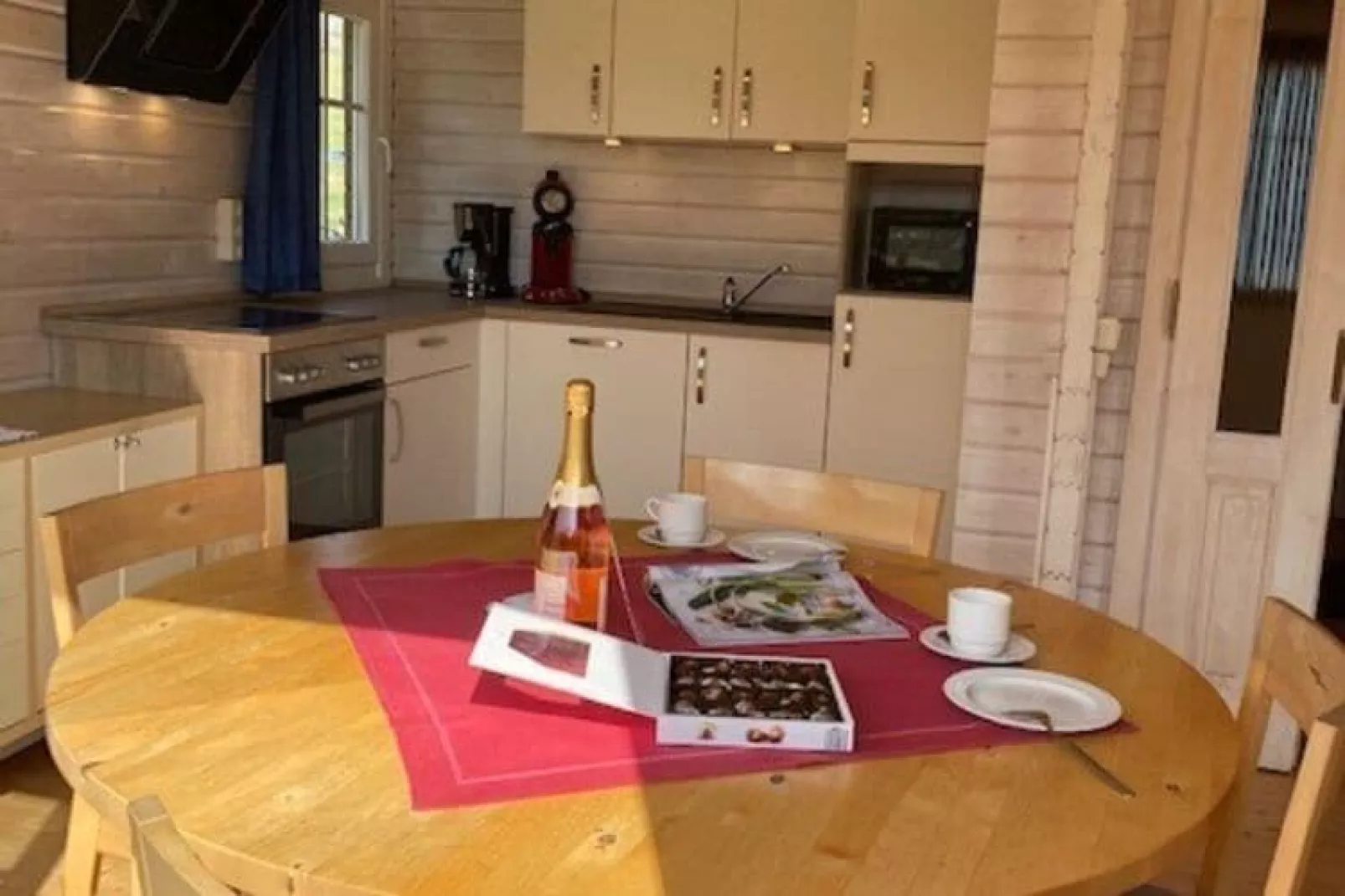 Habicht 1-2 Pers-Dining room