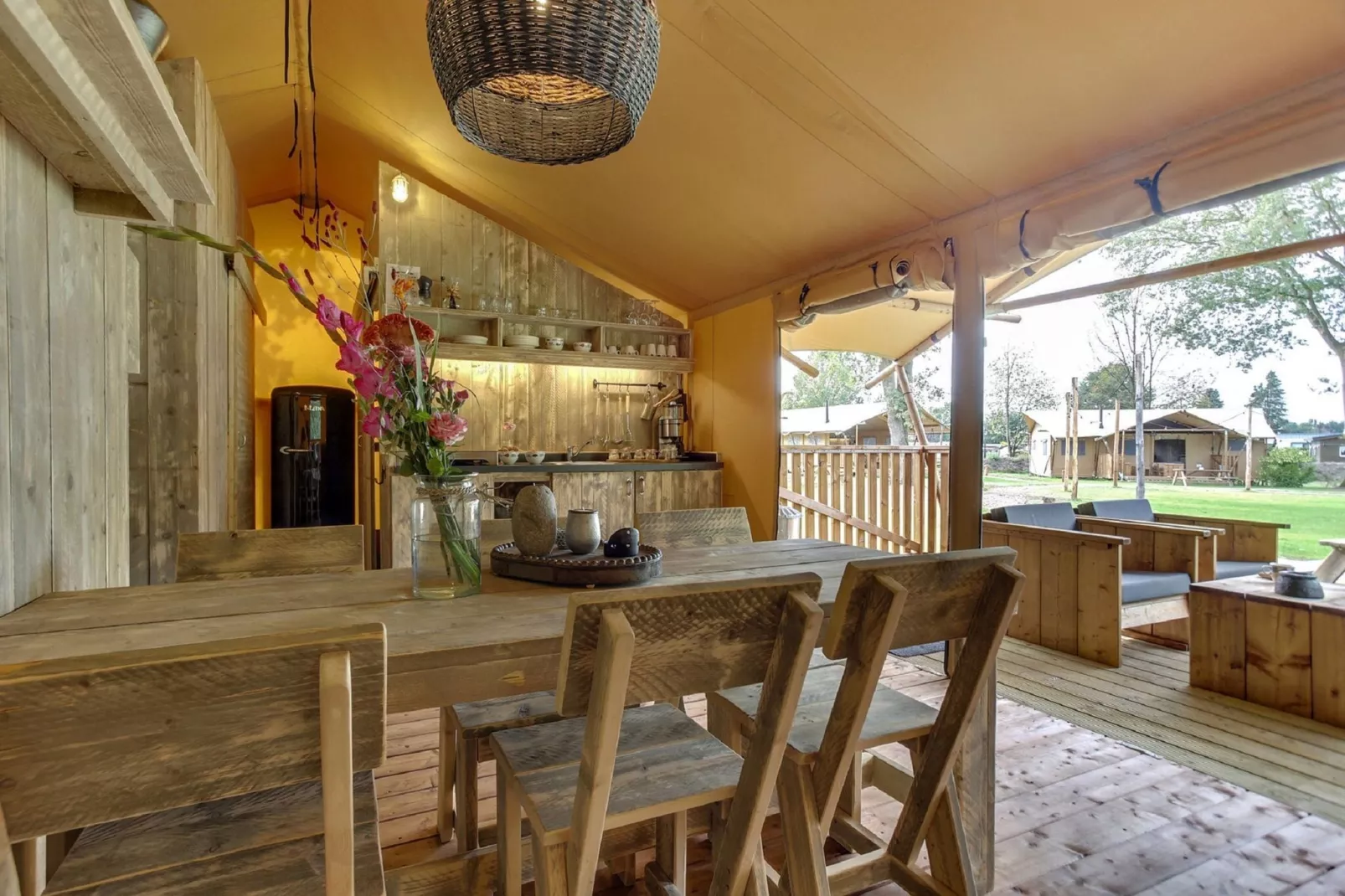 Vakantiepark Sandberghe 10-Dining room
