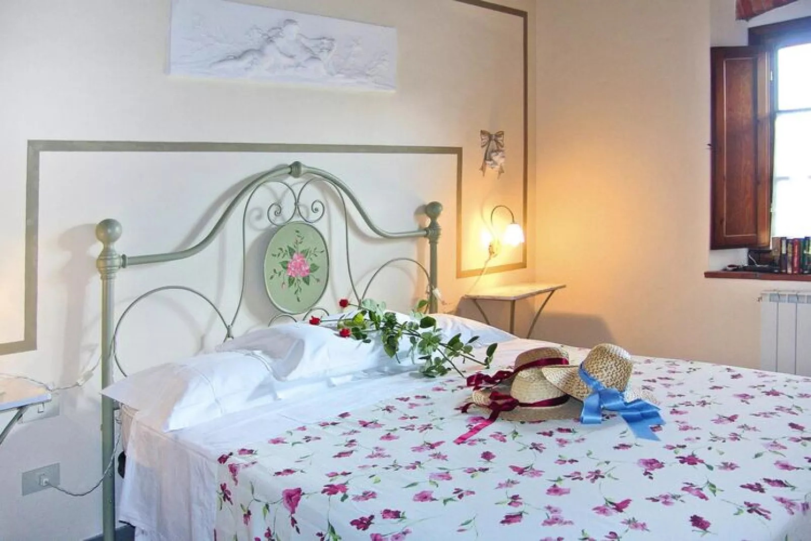 Agri-tourism Poggio al Sole Vinci Type Violetta-Gelsomino-Bedroom