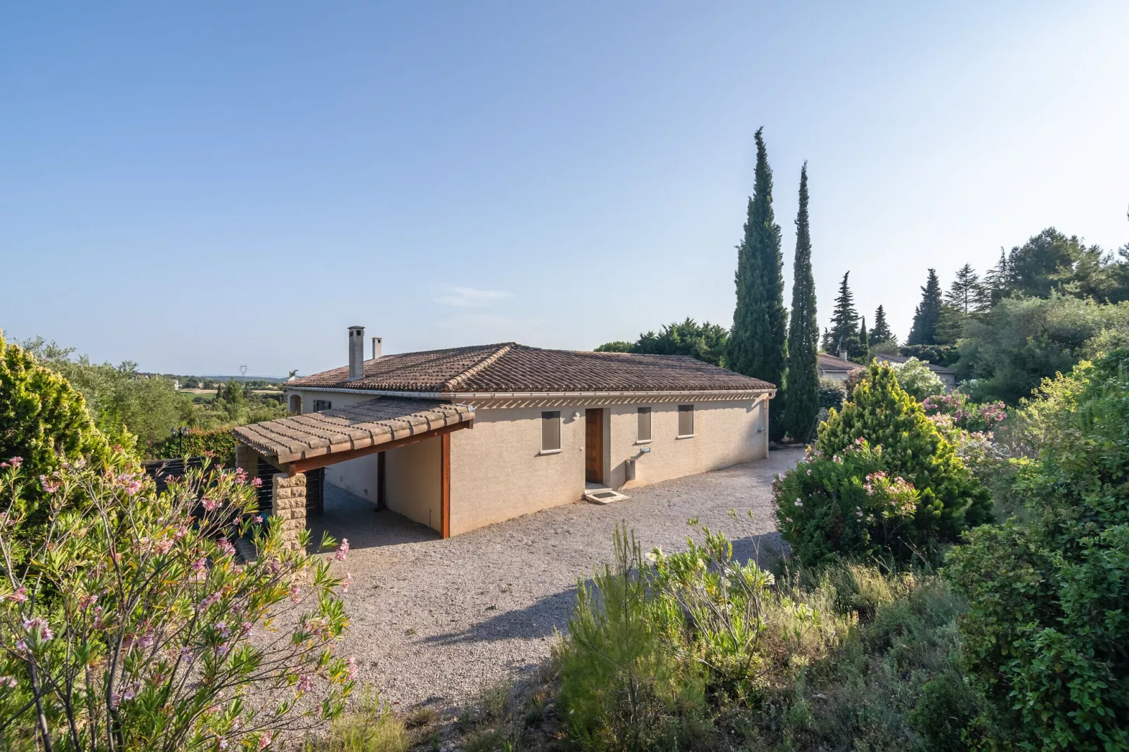 Villa Les Veinards-Exterior summer