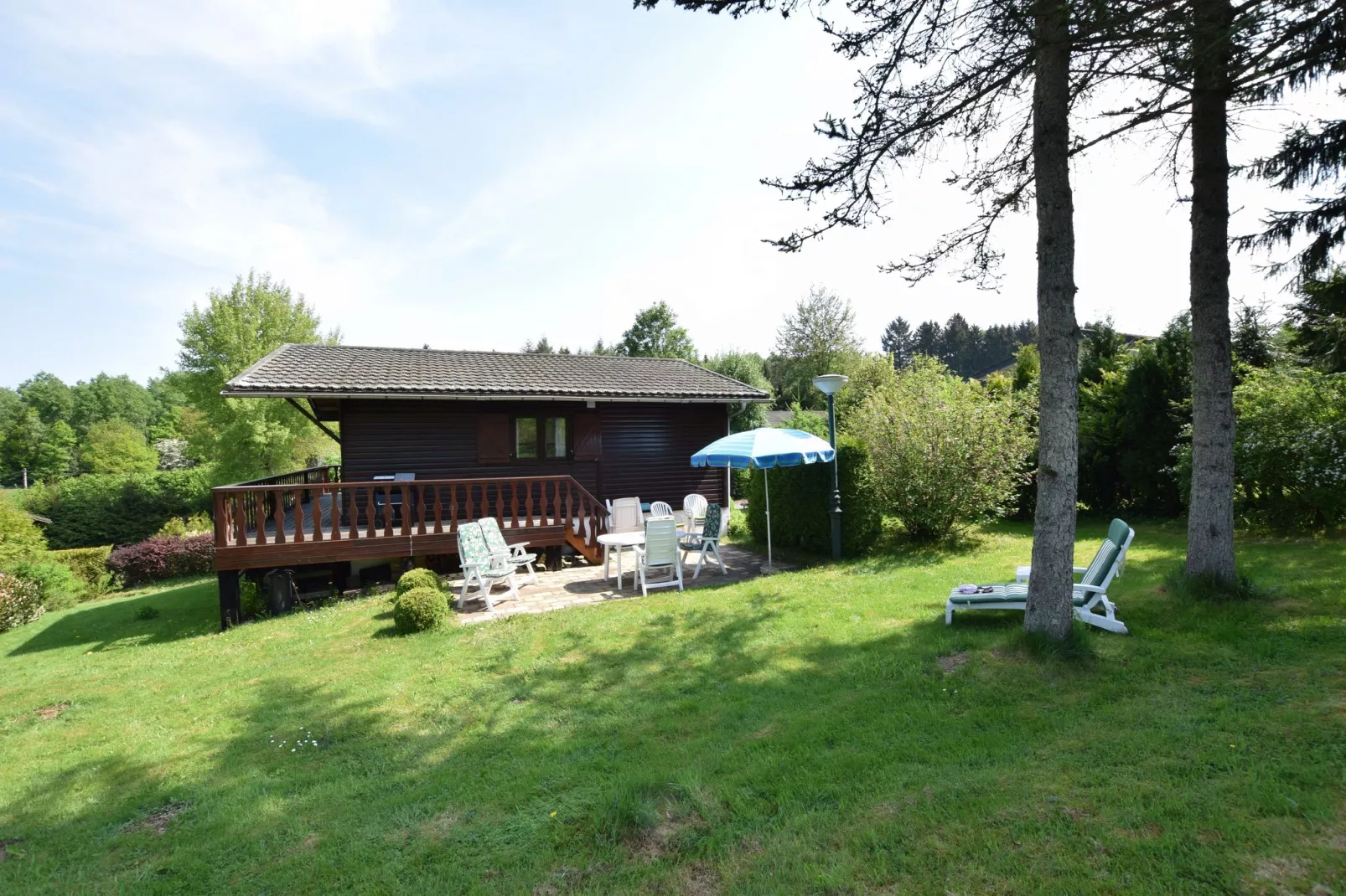 Le Chalet de Cherapont-Exterior summer