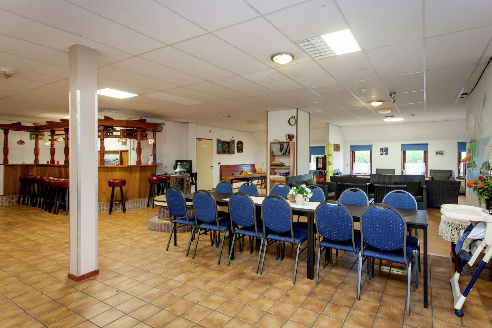 De Vakantie boerderij-Dining room