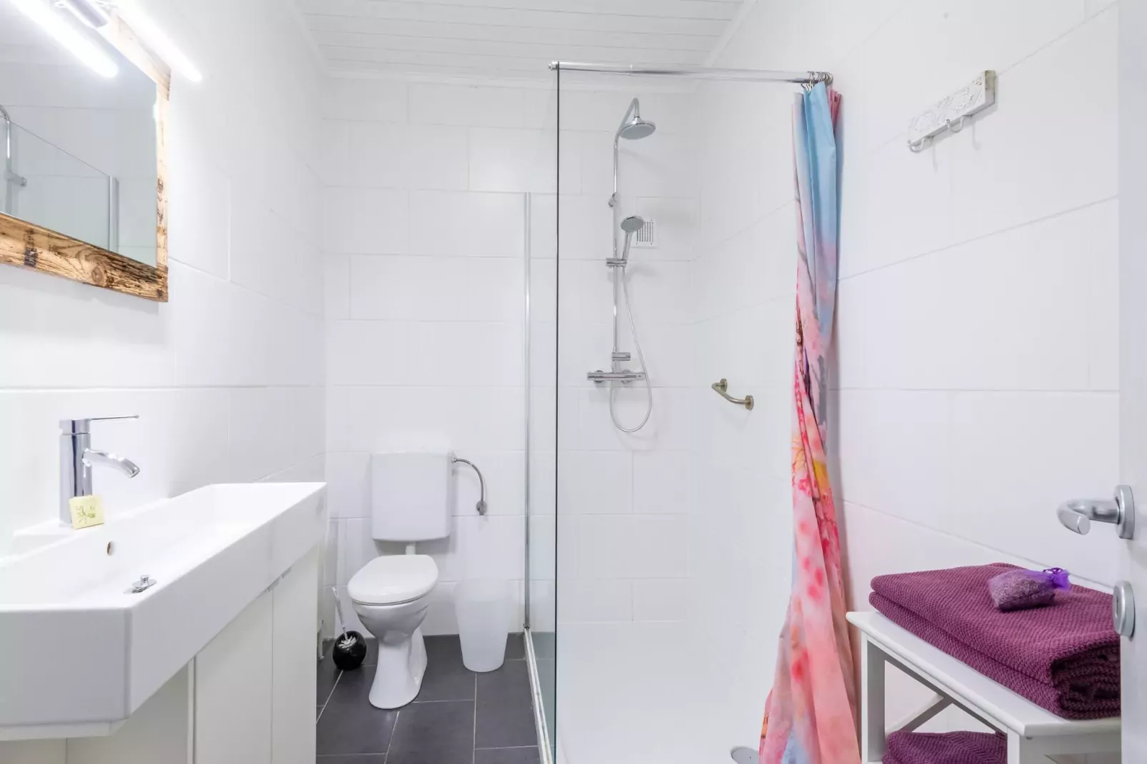 Haus Bergwald TOP 2-Bathroom