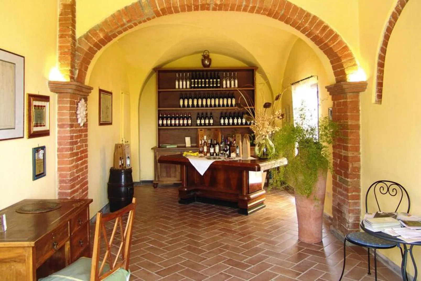 Agri-tourism Poggio al Sole Vinci Type Girasole