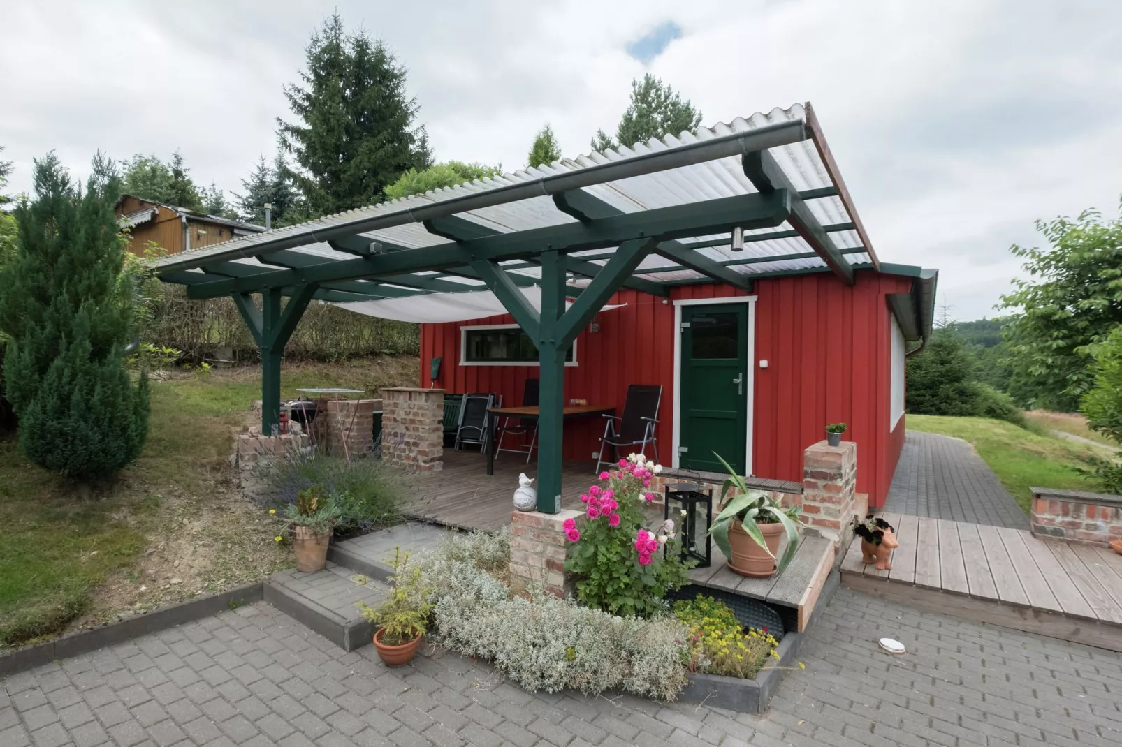 Im Limbachtal-Exterior summer