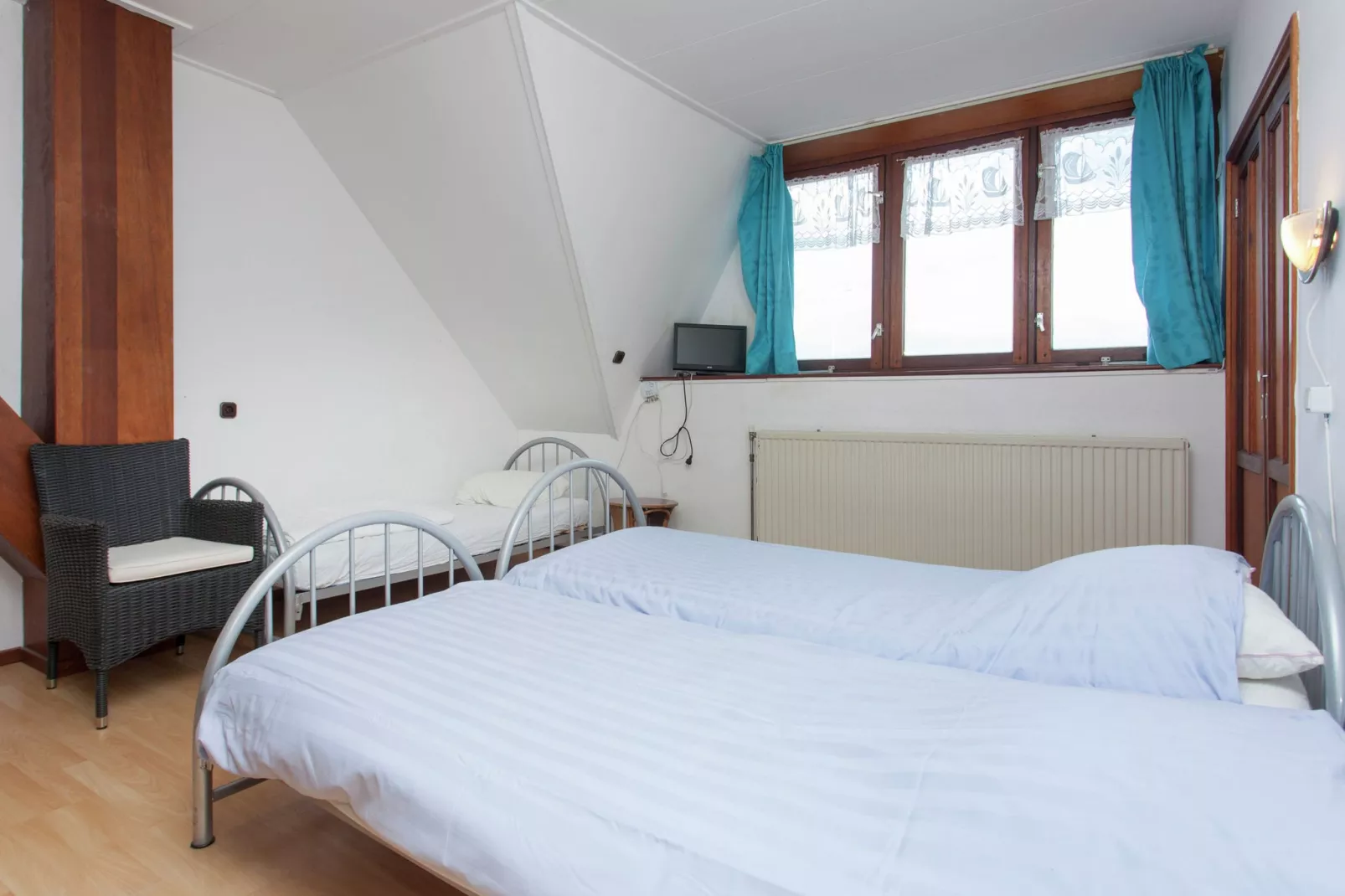 De Vakantie boerderij-Bedroom