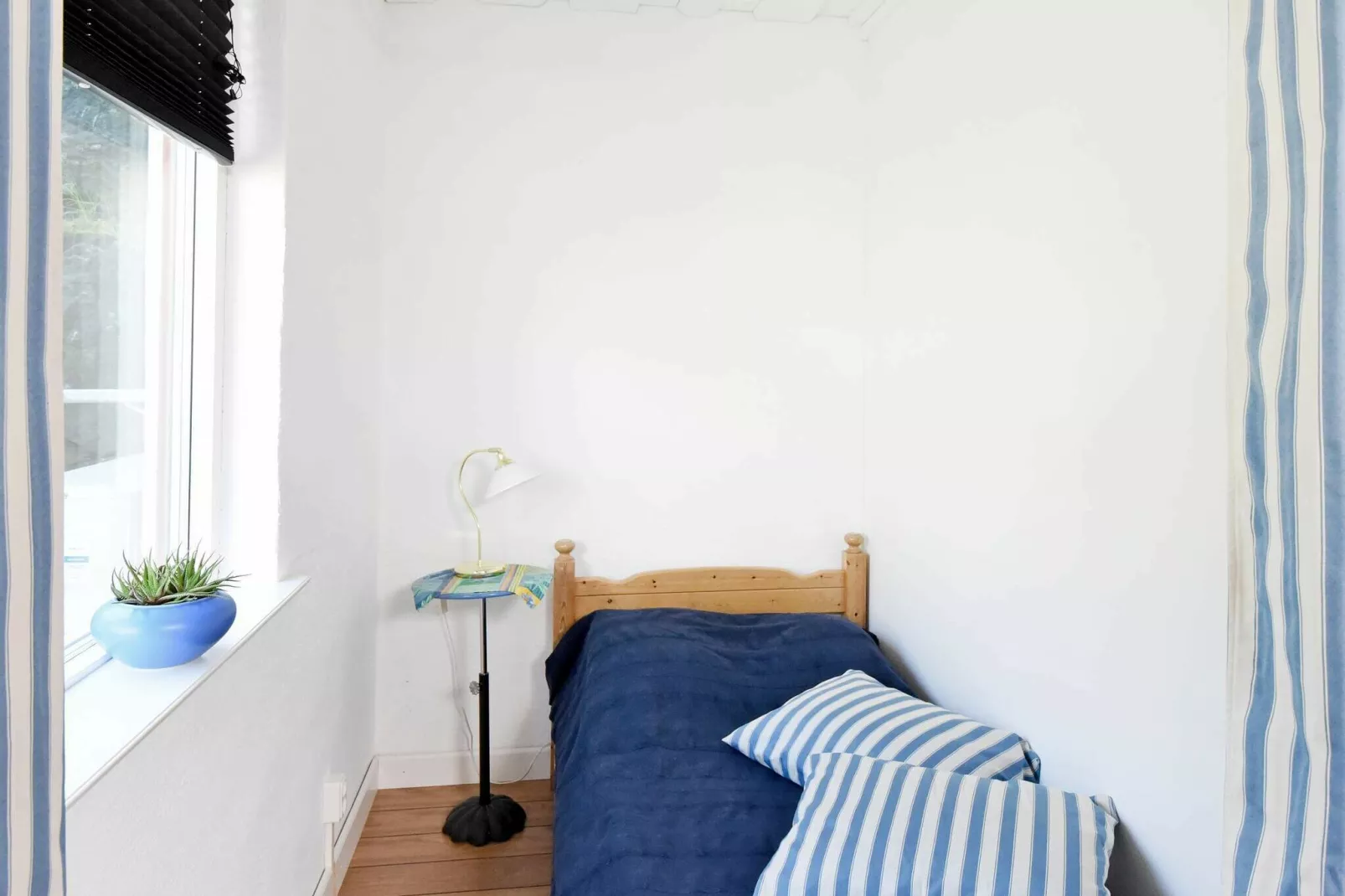 5 person holiday home in SKÄRHAMN-By Traum-Indoor