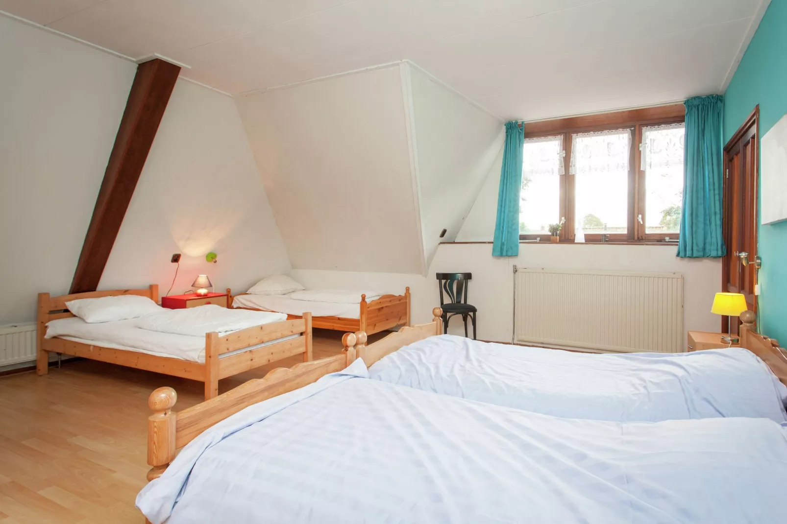 De Vakantie boerderij-Bedroom