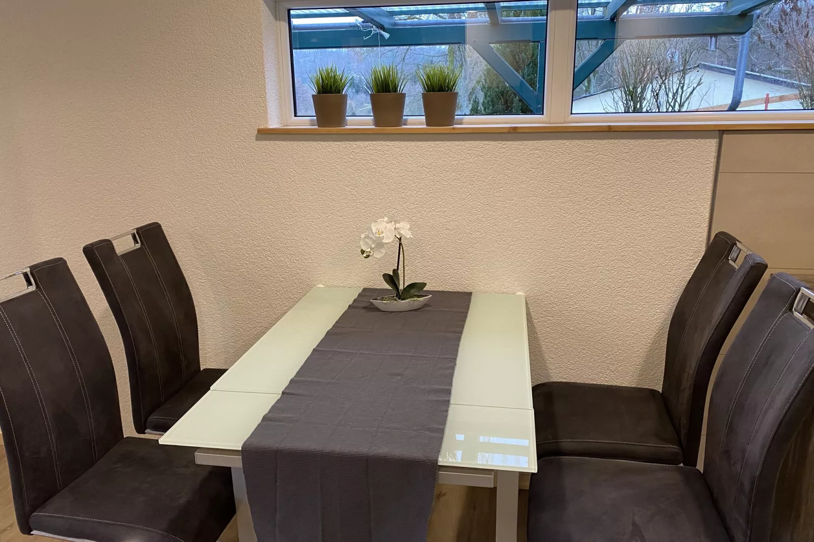 Im Limbachtal-Dining room