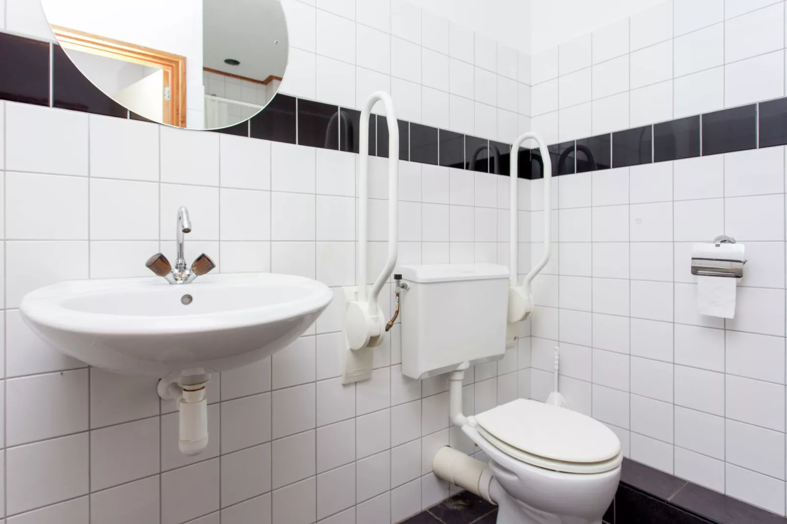 De Vakantie boerderij-Bathroom