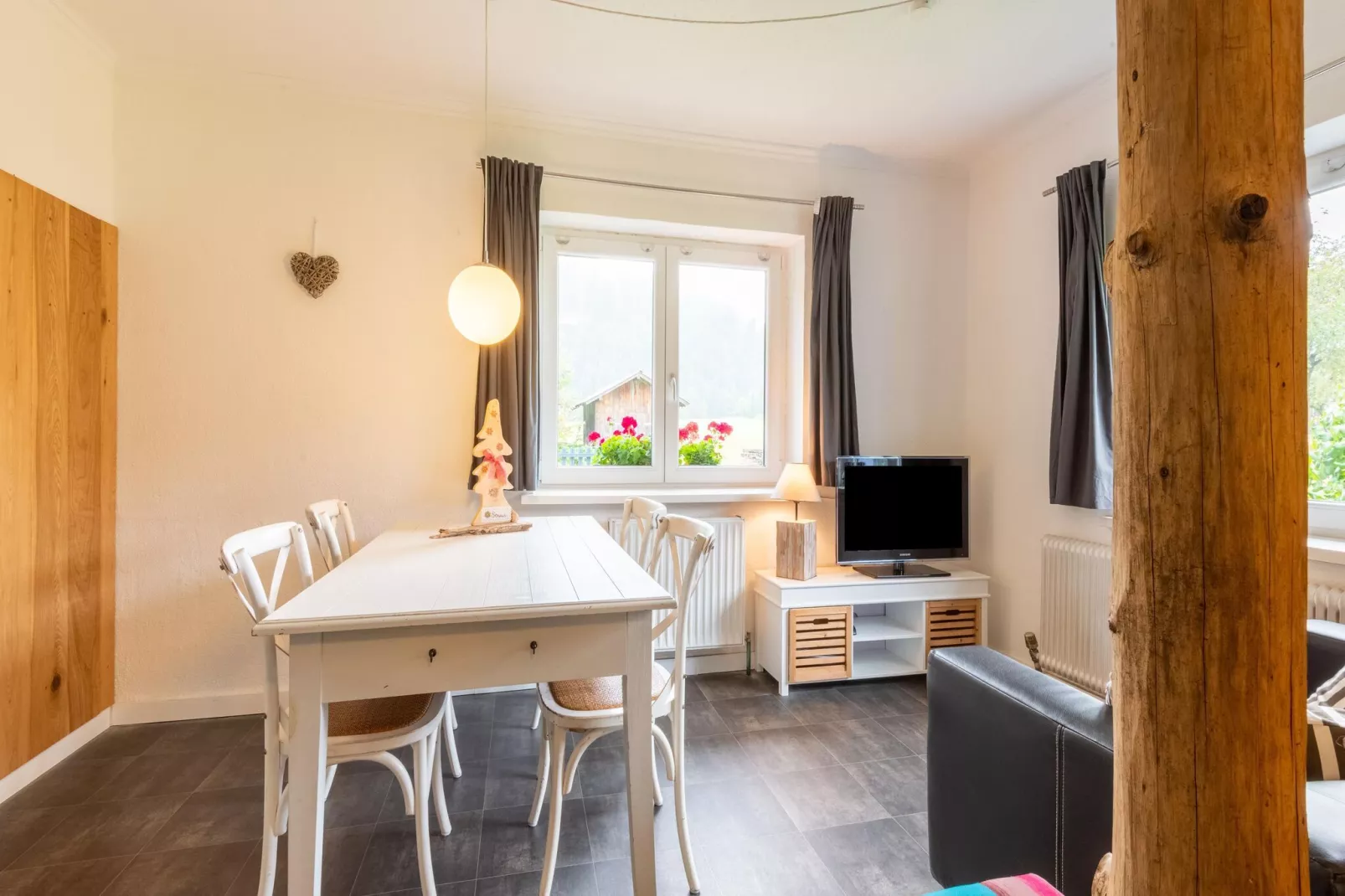 Haus Bergwald TOP 3-Living room