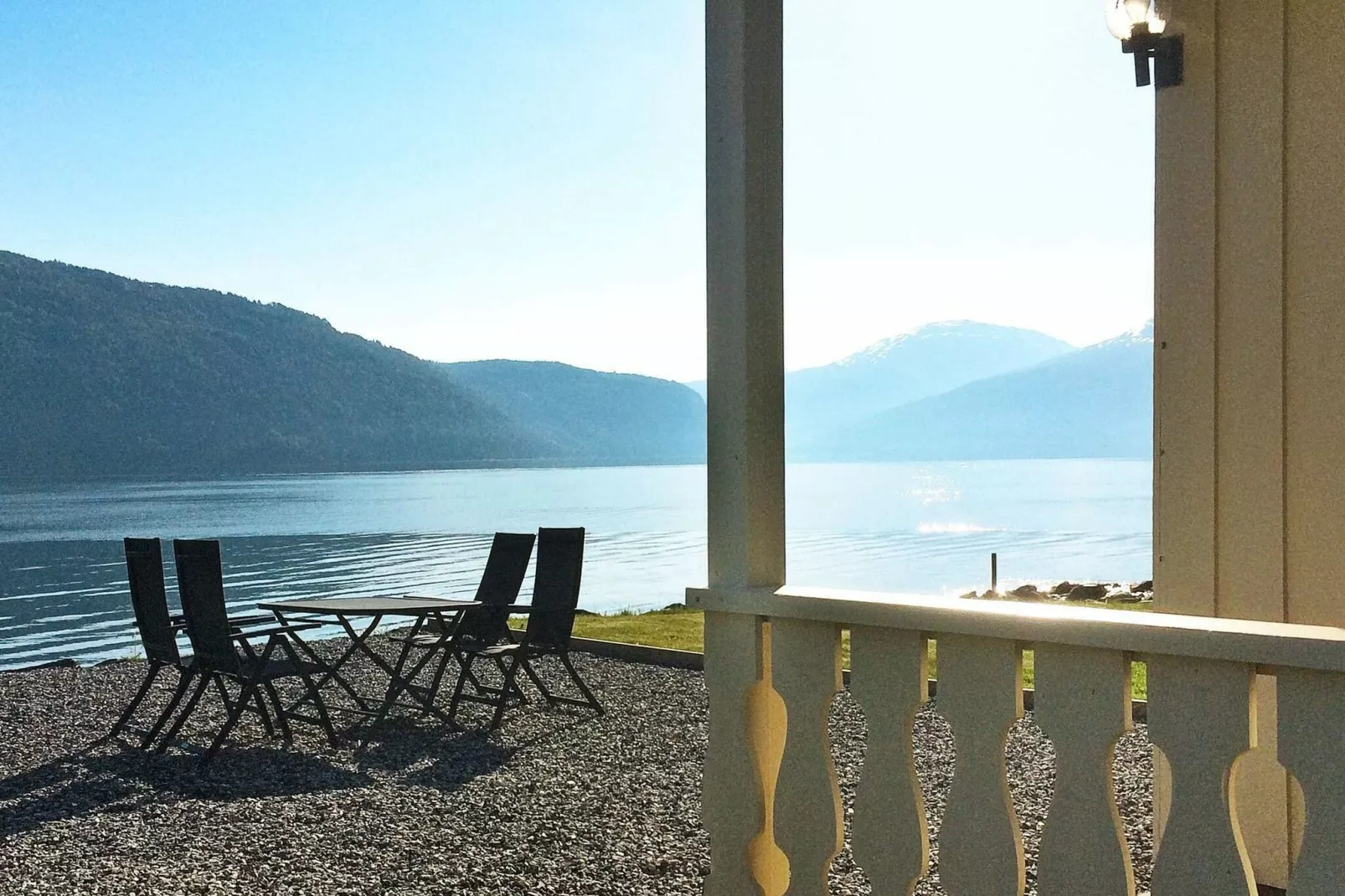 37341 (NEDERSTE HYTTE NR. 2)-Water view