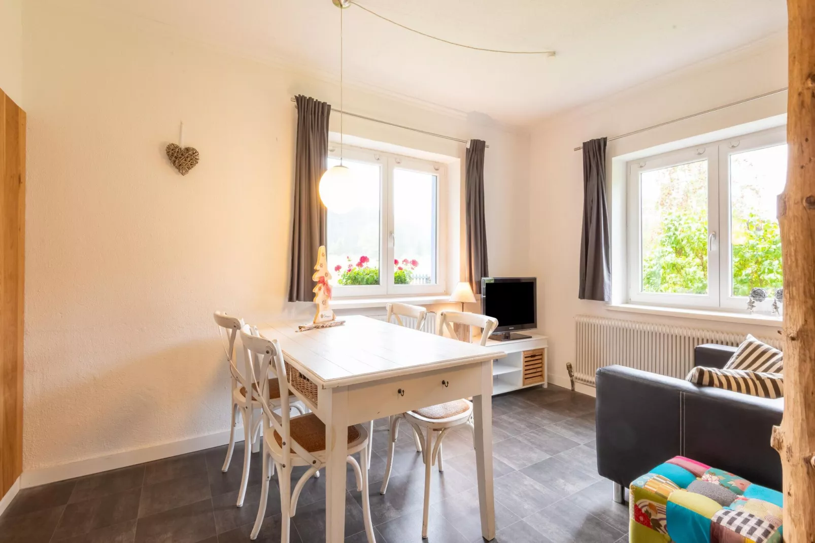 Haus Bergwald TOP 3-Living room