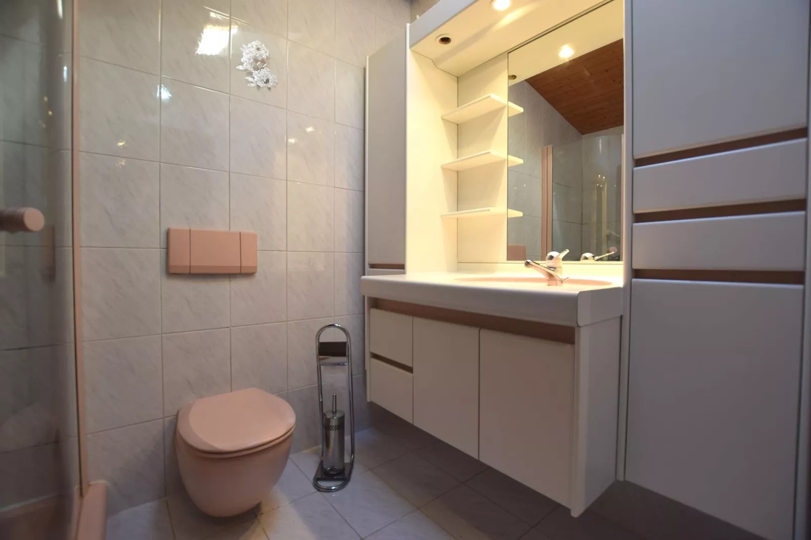 Sara-Bathroom