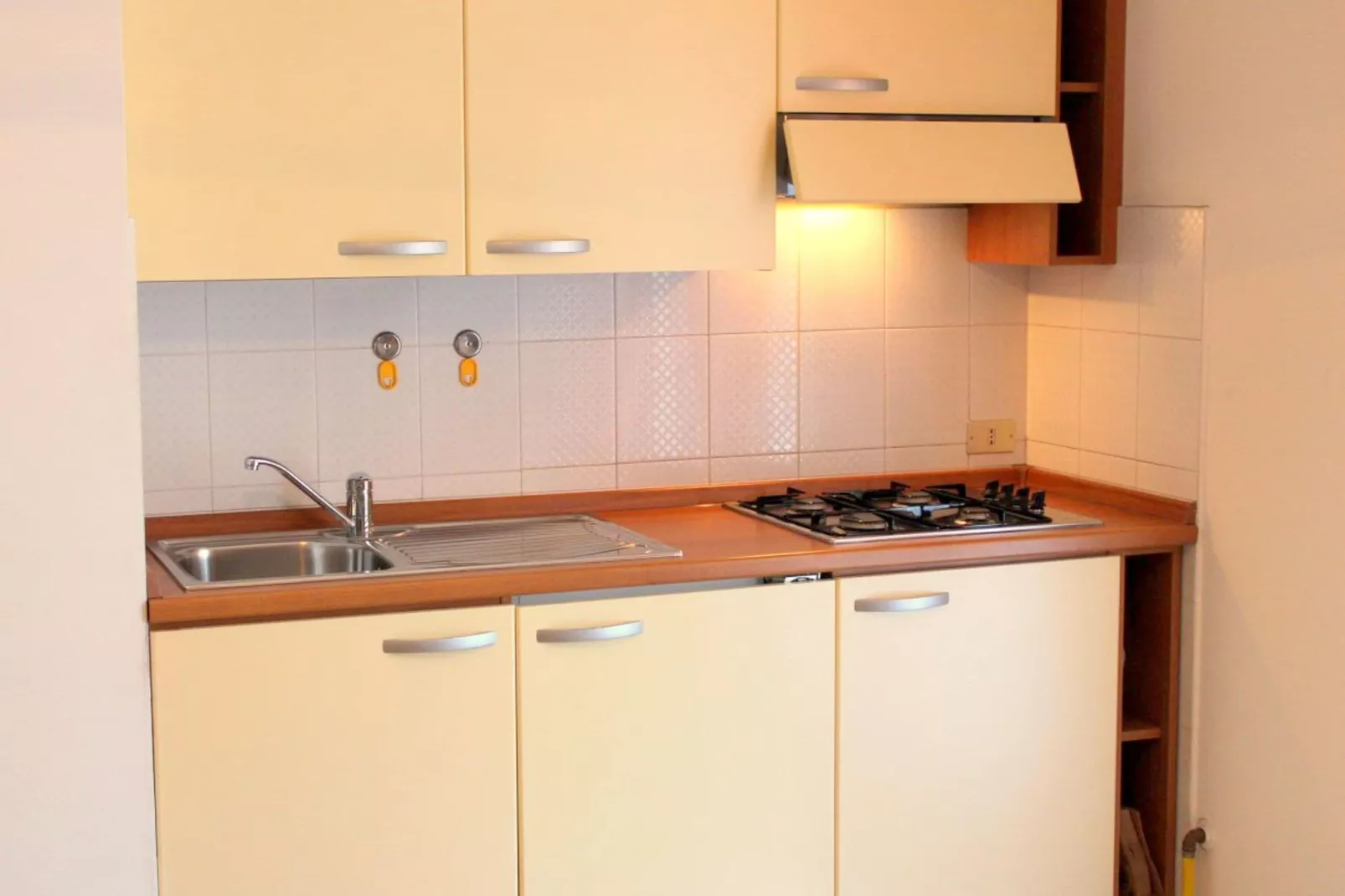 Sole del Garda iSei-Kitchen