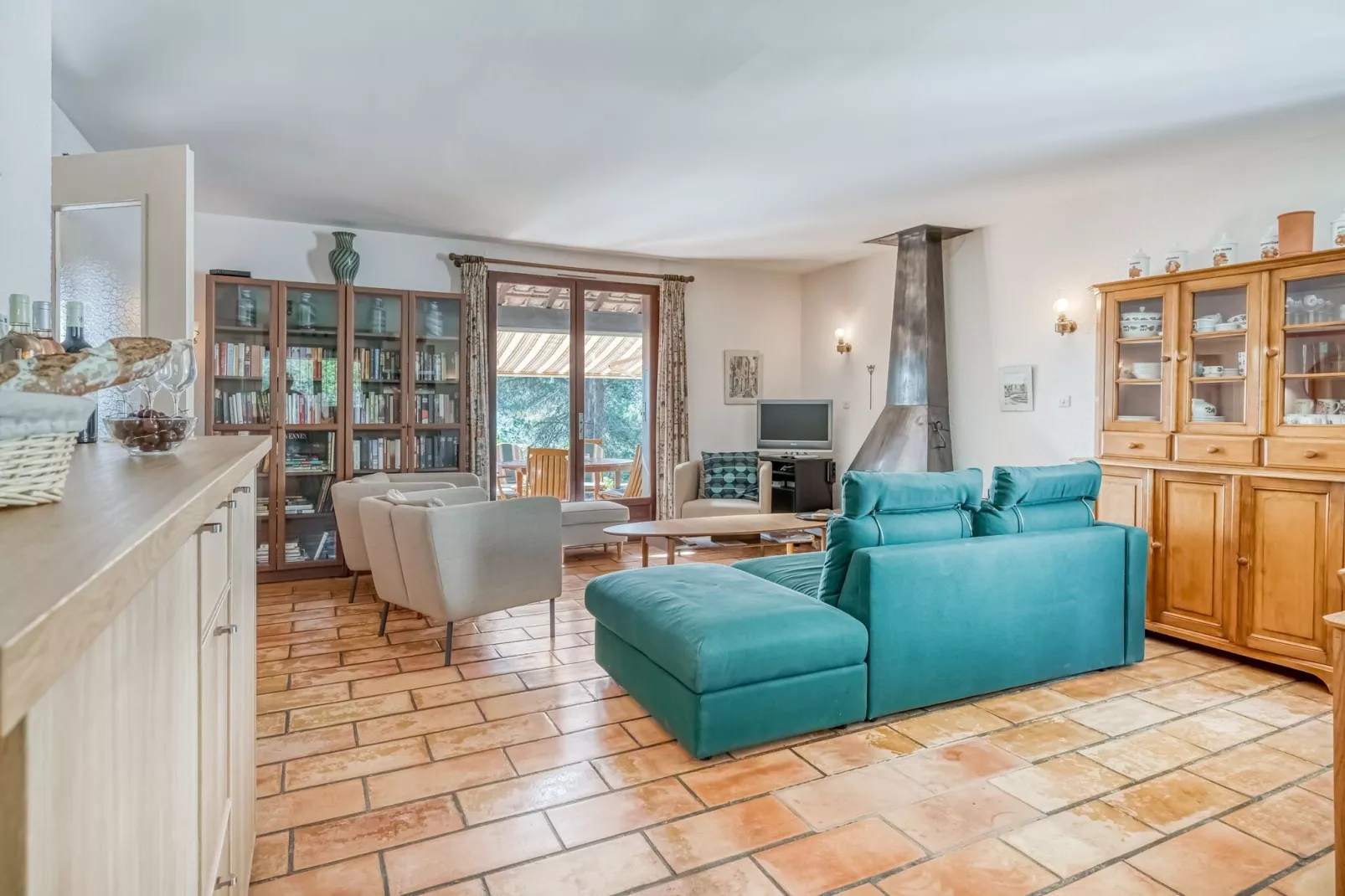 La Tinasse-Living room