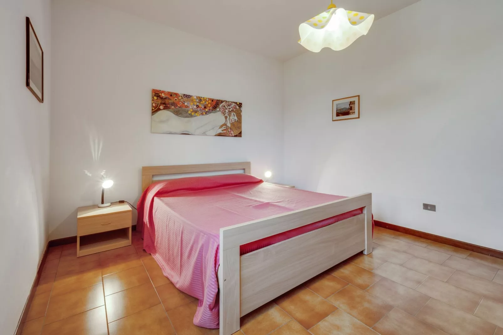 Sole del Garda V7-Bedroom