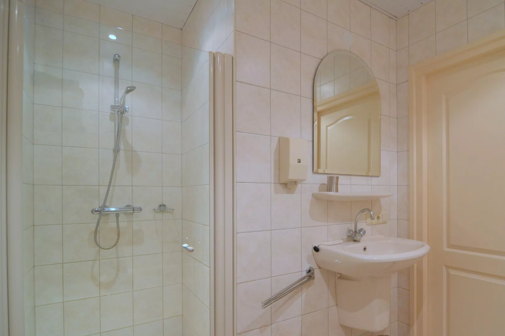 Erve Baak-Bathroom
