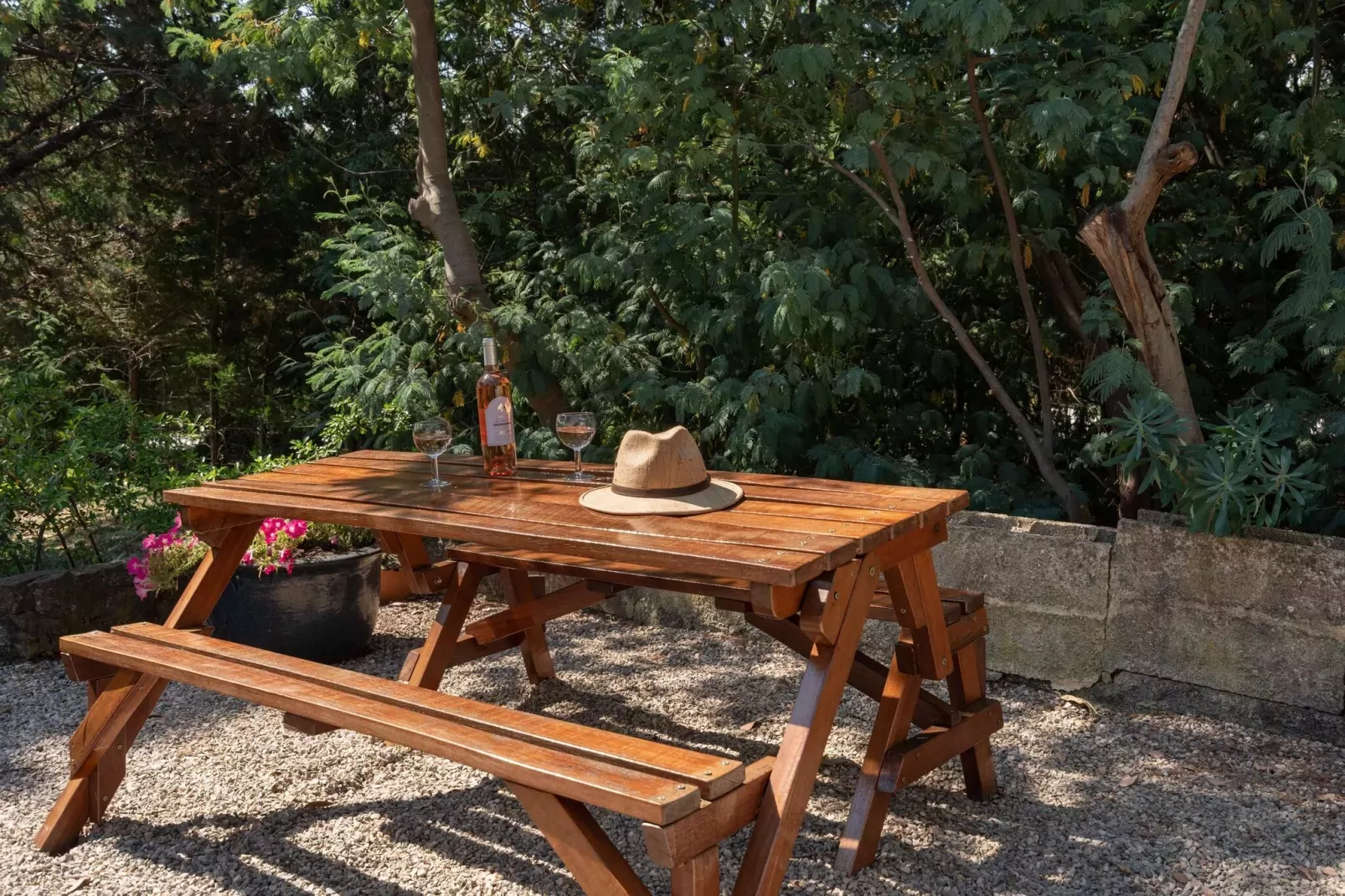 La Tinasse-Gardens summer