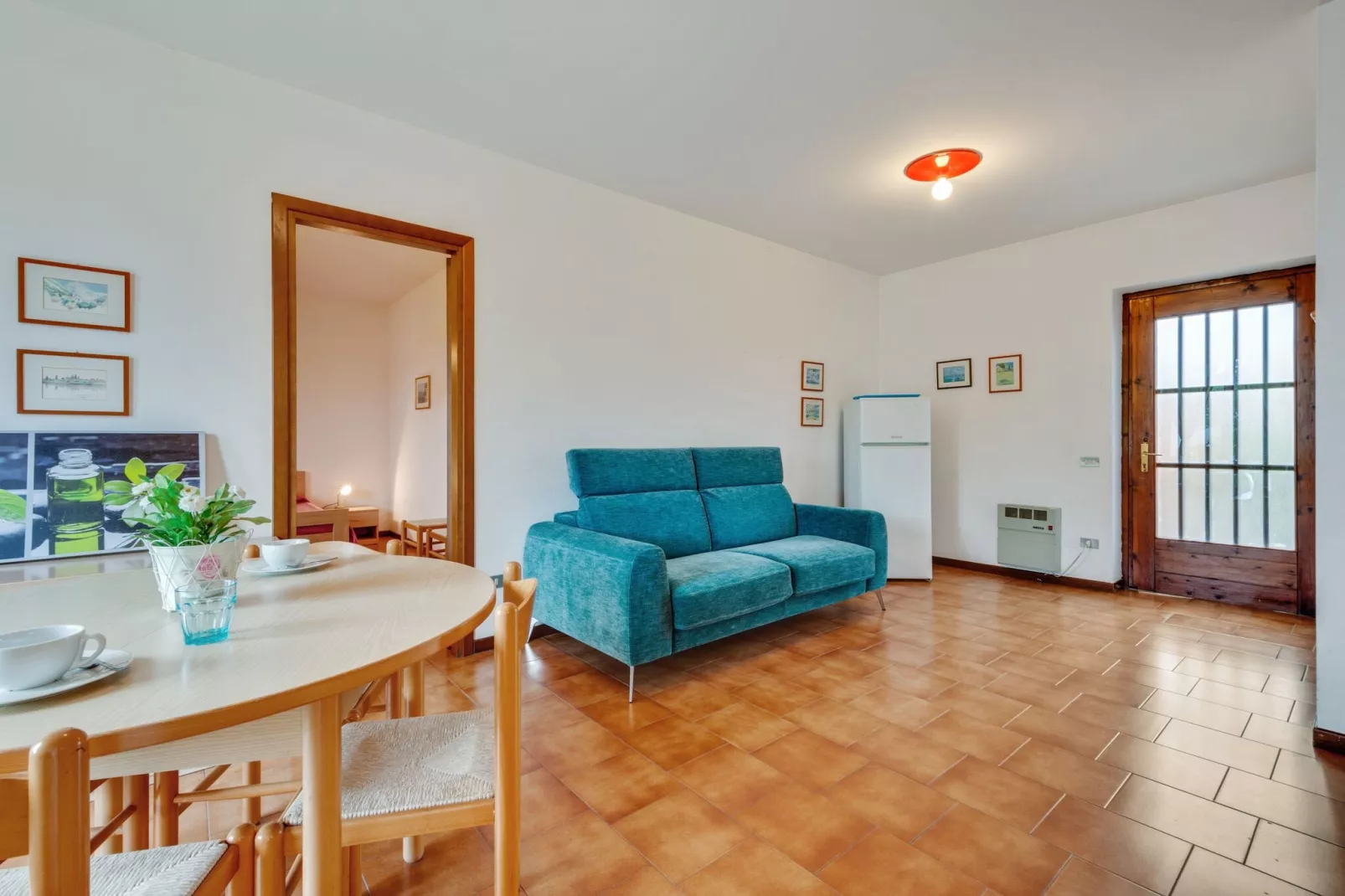 Sole del Garda V7-Living room