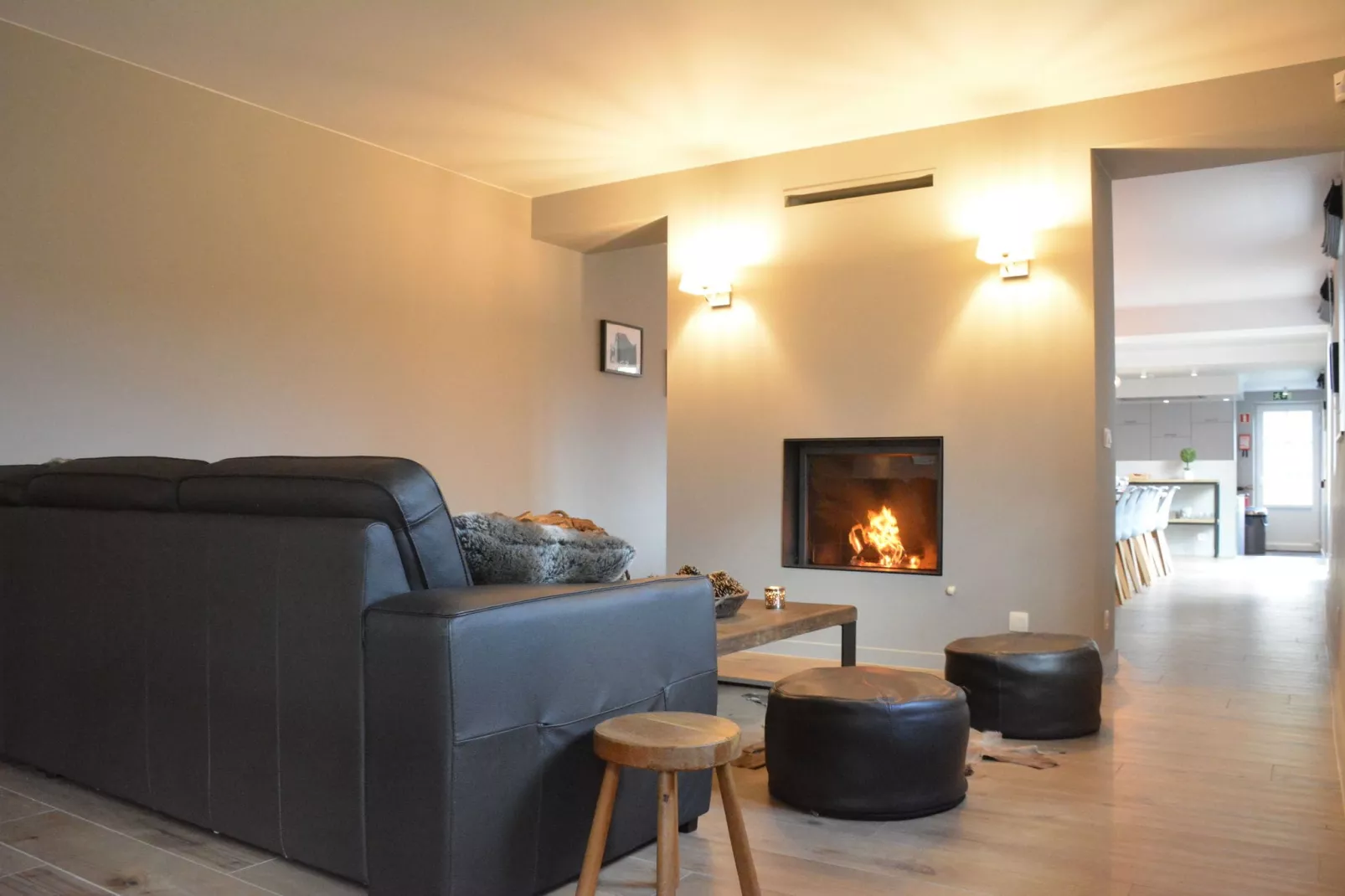 Chant des Pierres-Living room