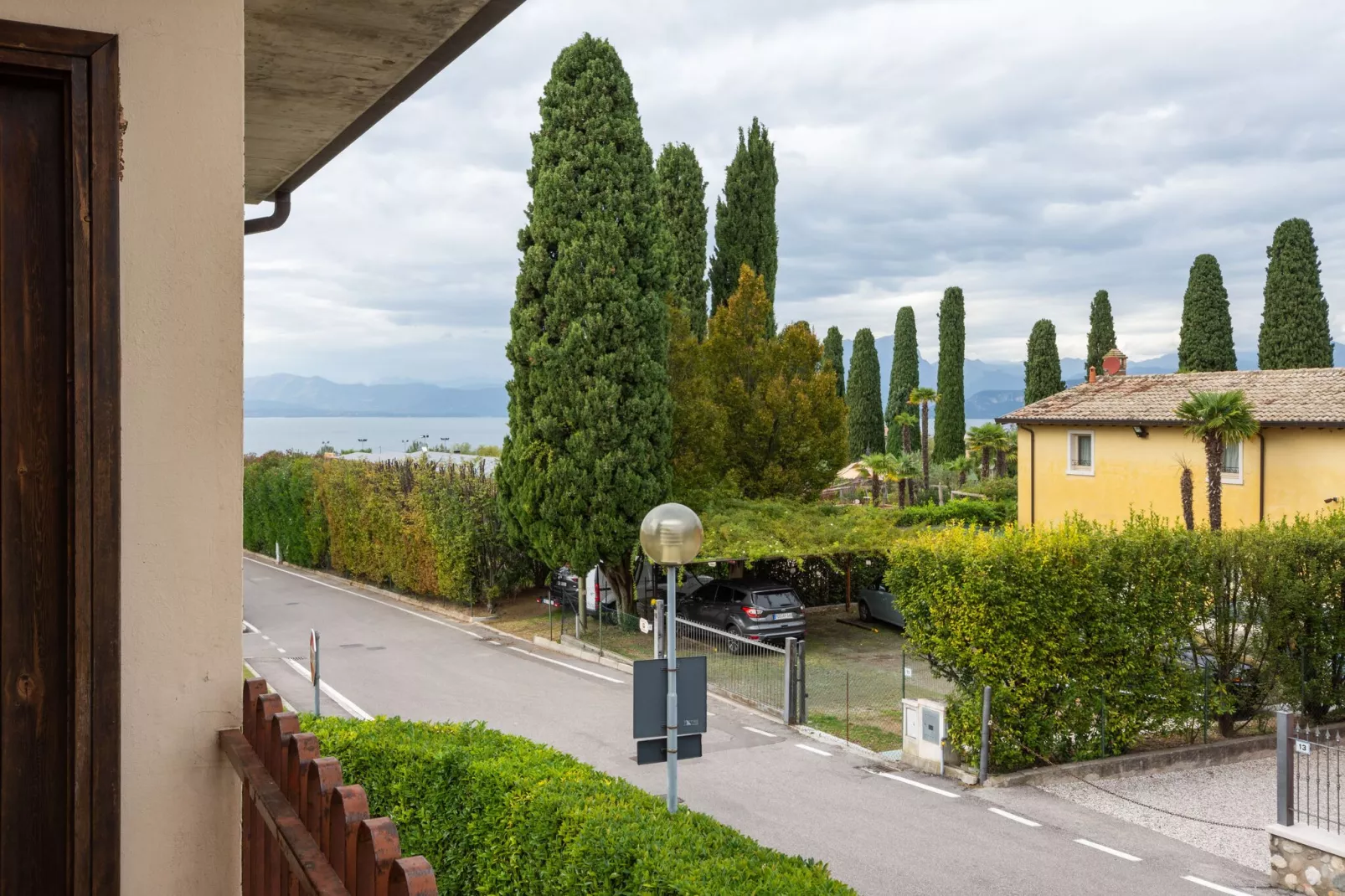 Sole del Garda V7-View summer