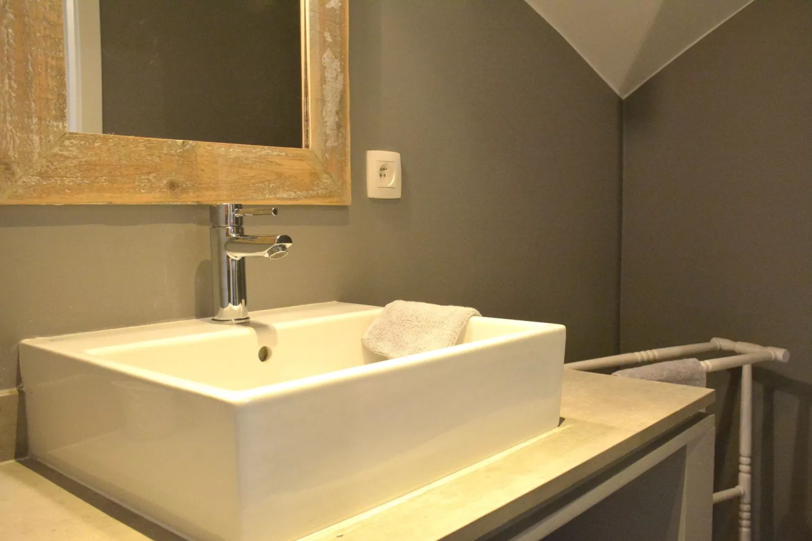 Chant des Pierres-Bathroom