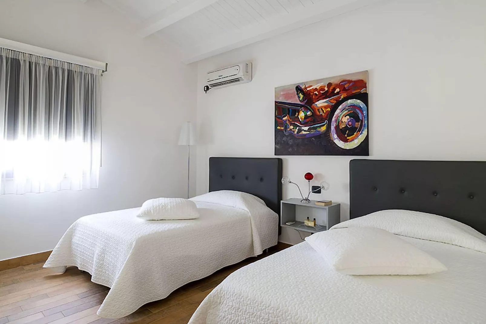 Agorá 14-Bedroom