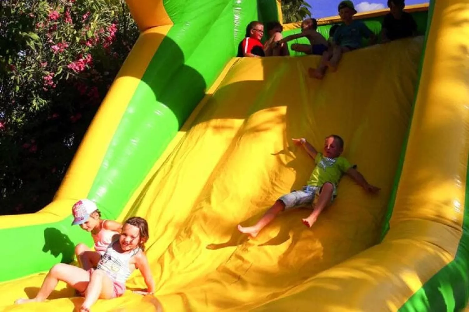 Camping L'Air Marin Vias-Plage / Mobilhome TAMPICO-Installations du parc