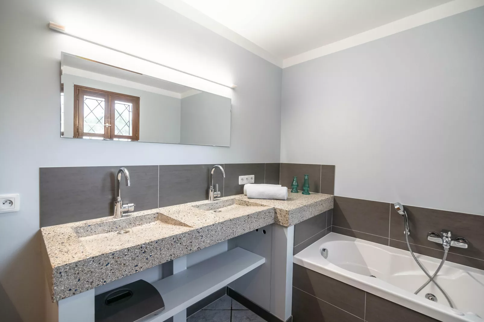 Imperiale-Bathroom