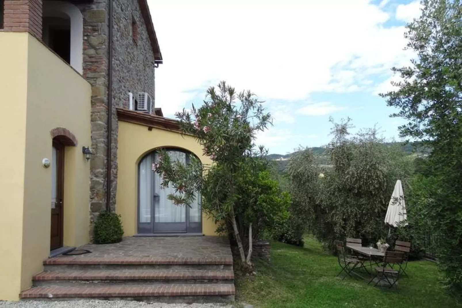 Ferienhaus Cerbaiola Lamporecchio Belegung mit bis zu 6 Personen-Exterior summer