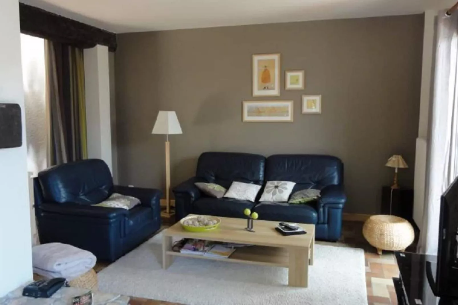 L'Oustal de Vieussan-Living room
