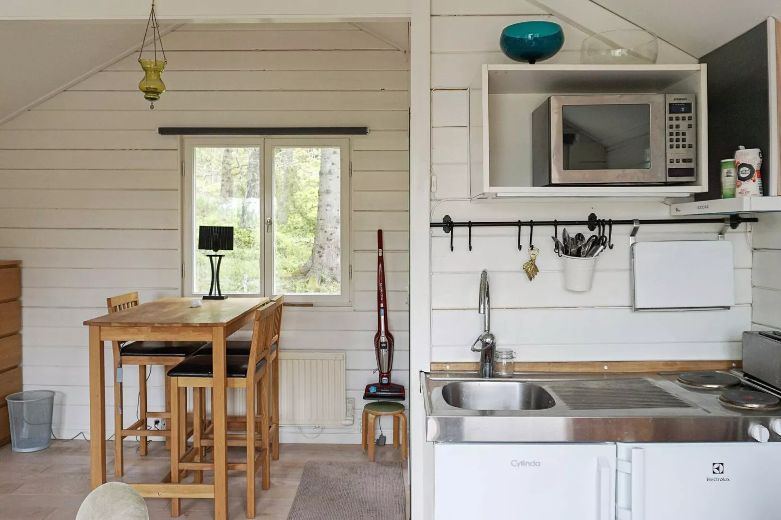 2 person holiday home in HANINGE-By Traum-Indoor