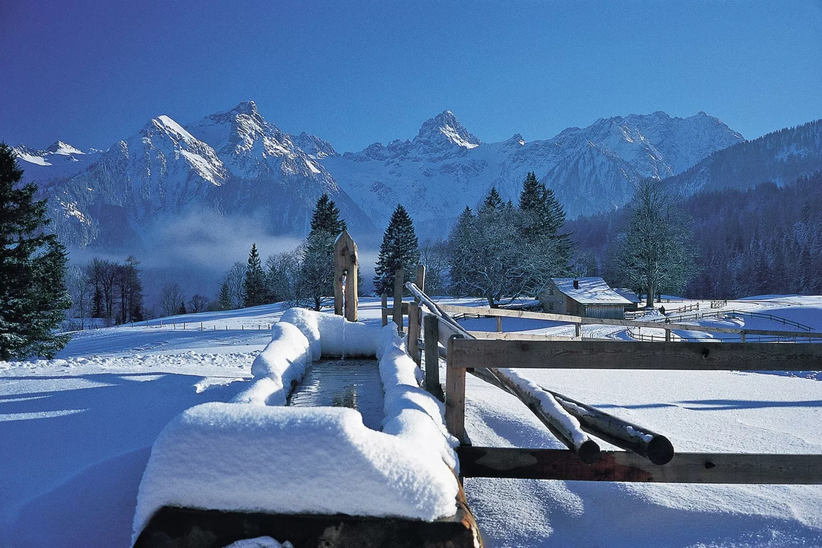 Mountain Lodge Brand-Area winter 5km