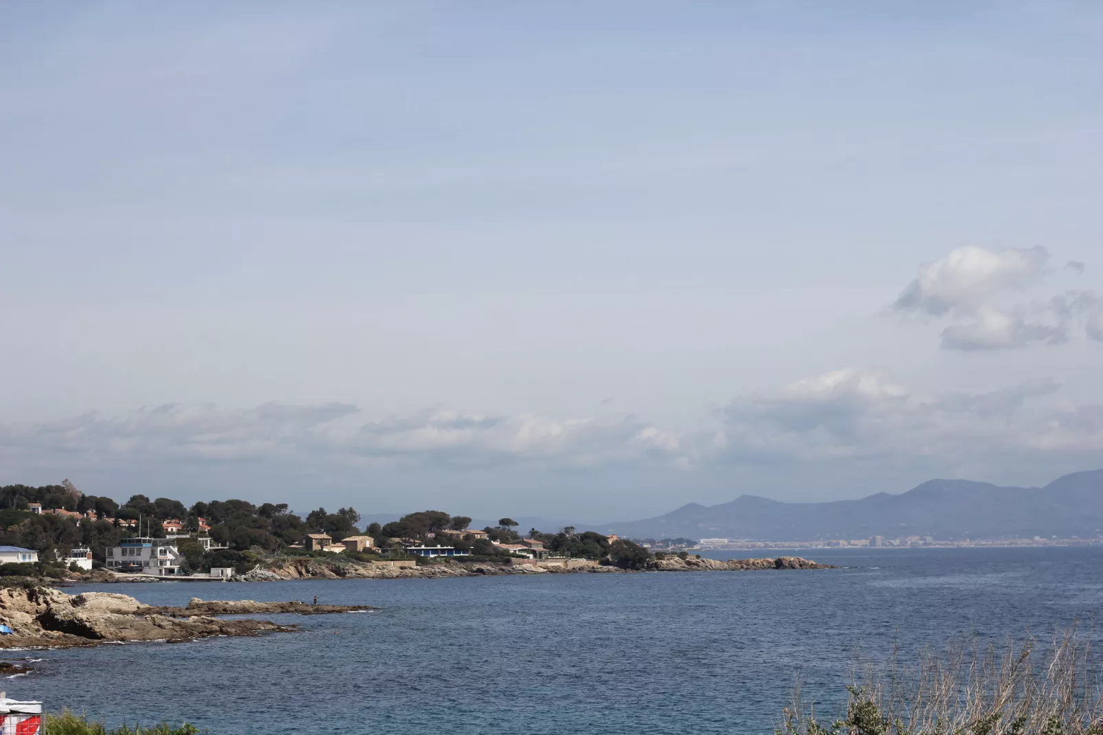 Mas des Vignes-Areas summer 20km