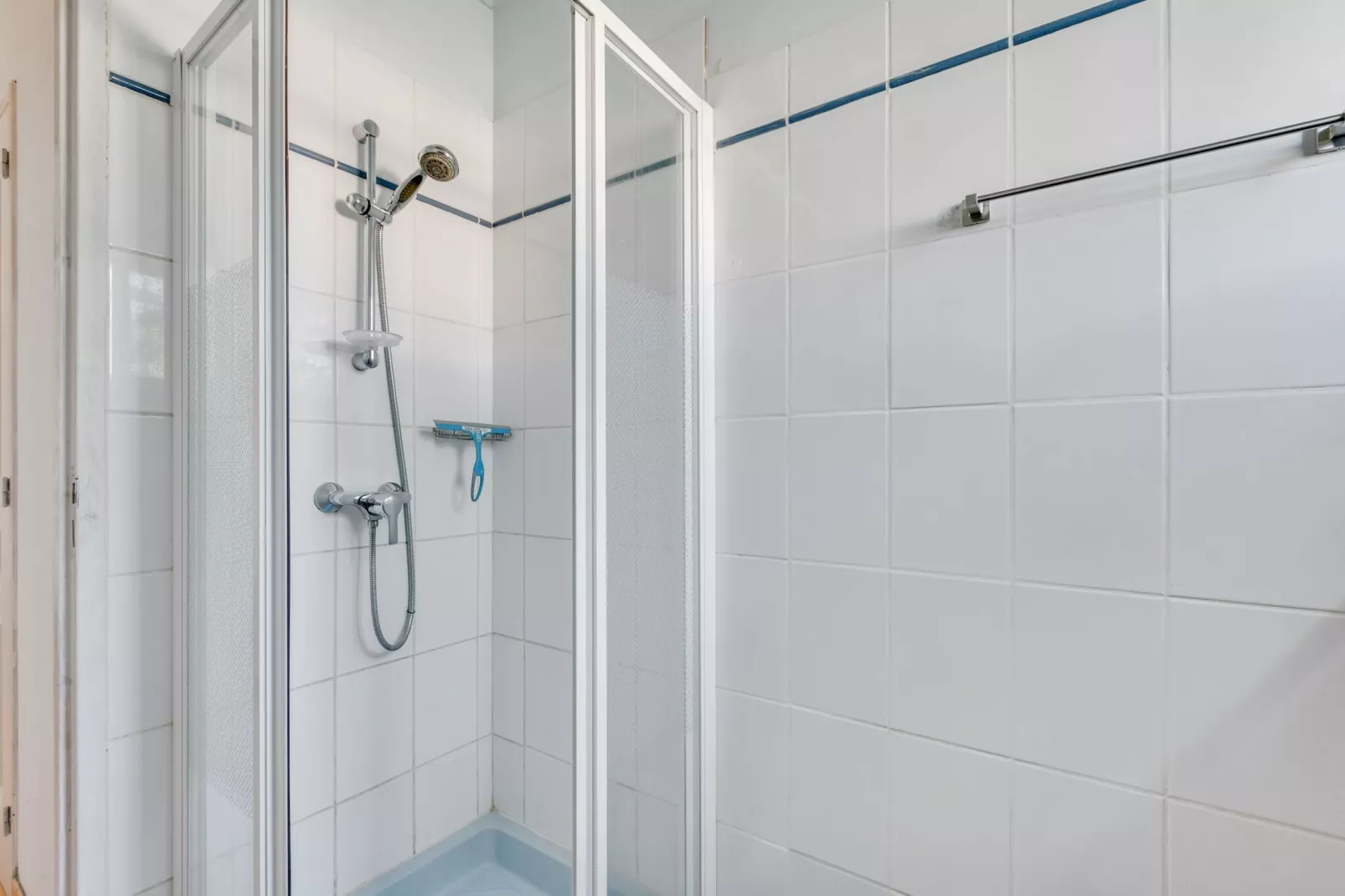 Villa Les Muriers-Bathroom