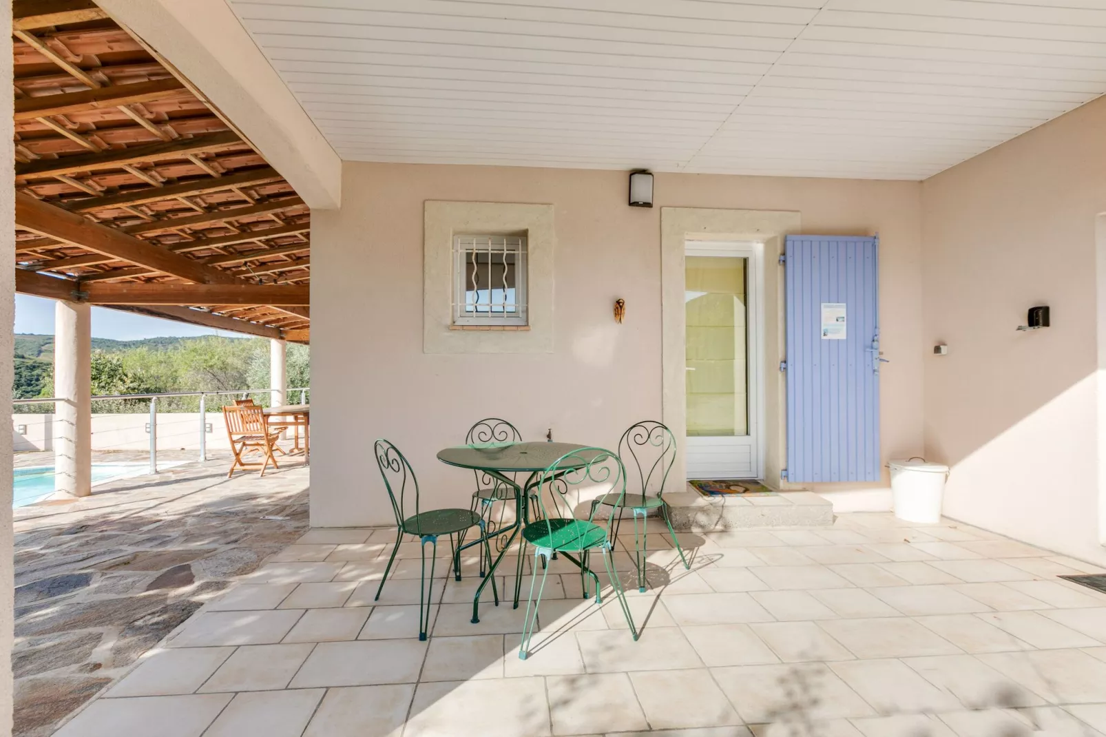 Villa Les Muriers-Terrace balcony