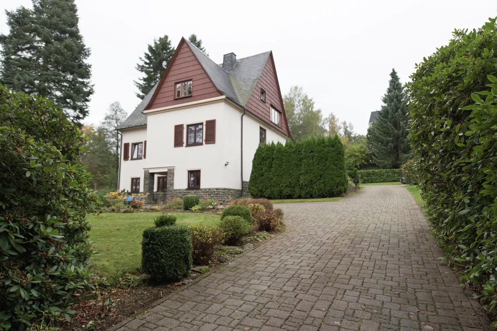 Im Erzgebirge-Exterior in summer