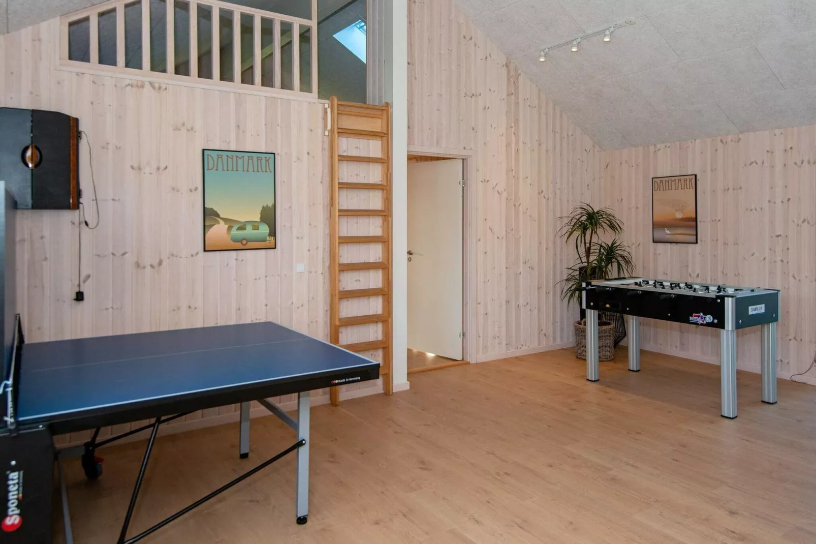 24 person holiday home in Nørre Nebel-Indoor