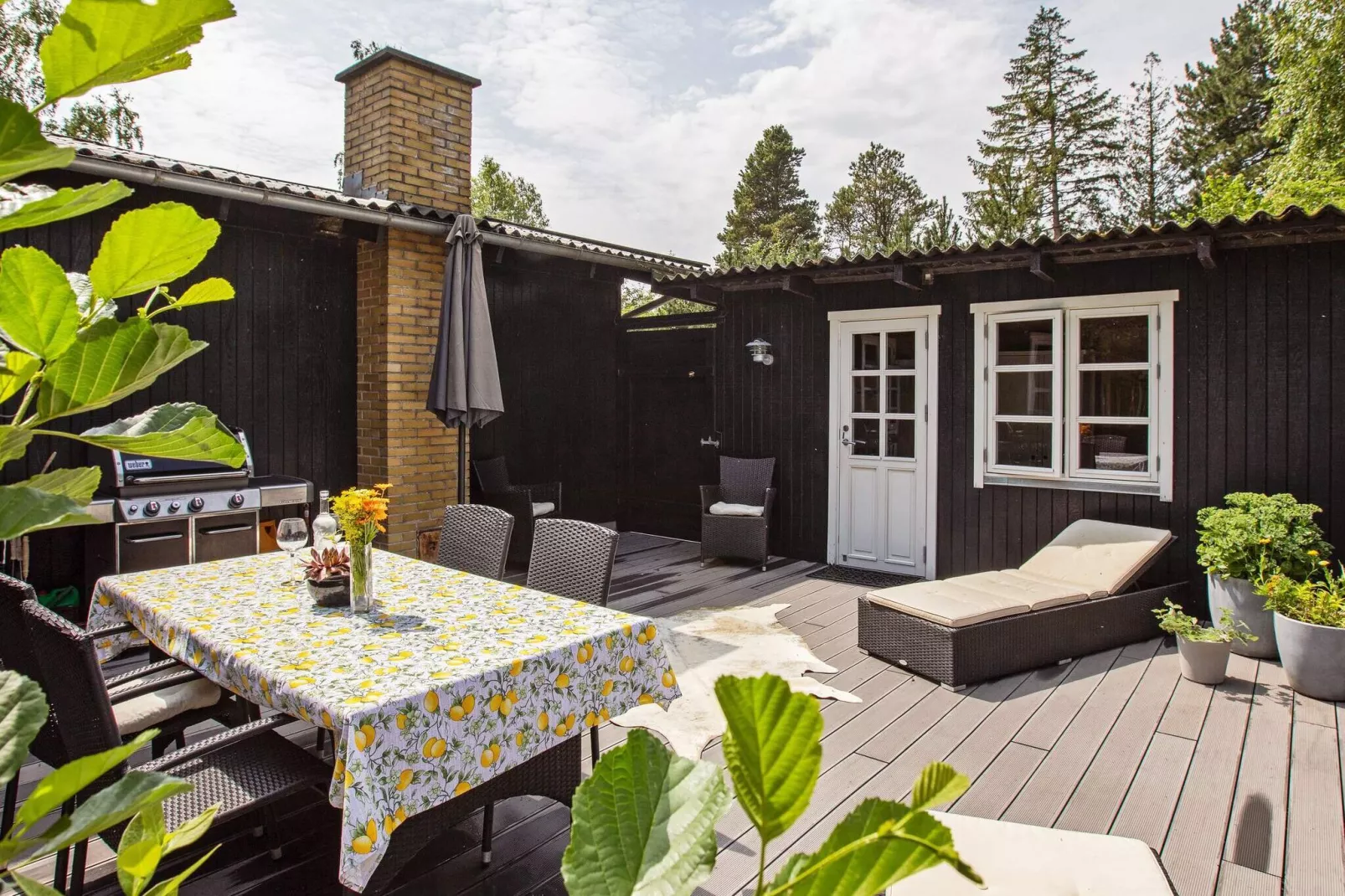 6 person holiday home in Mern-By Traum-View