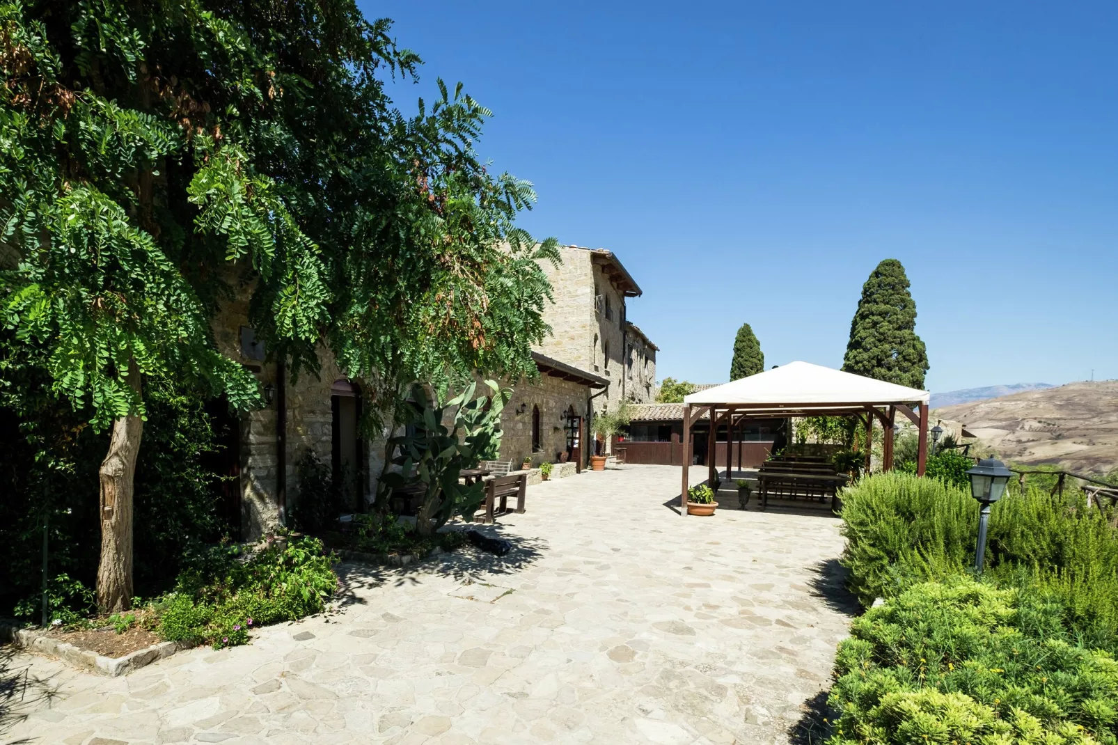 Marchese-Gardens in summer