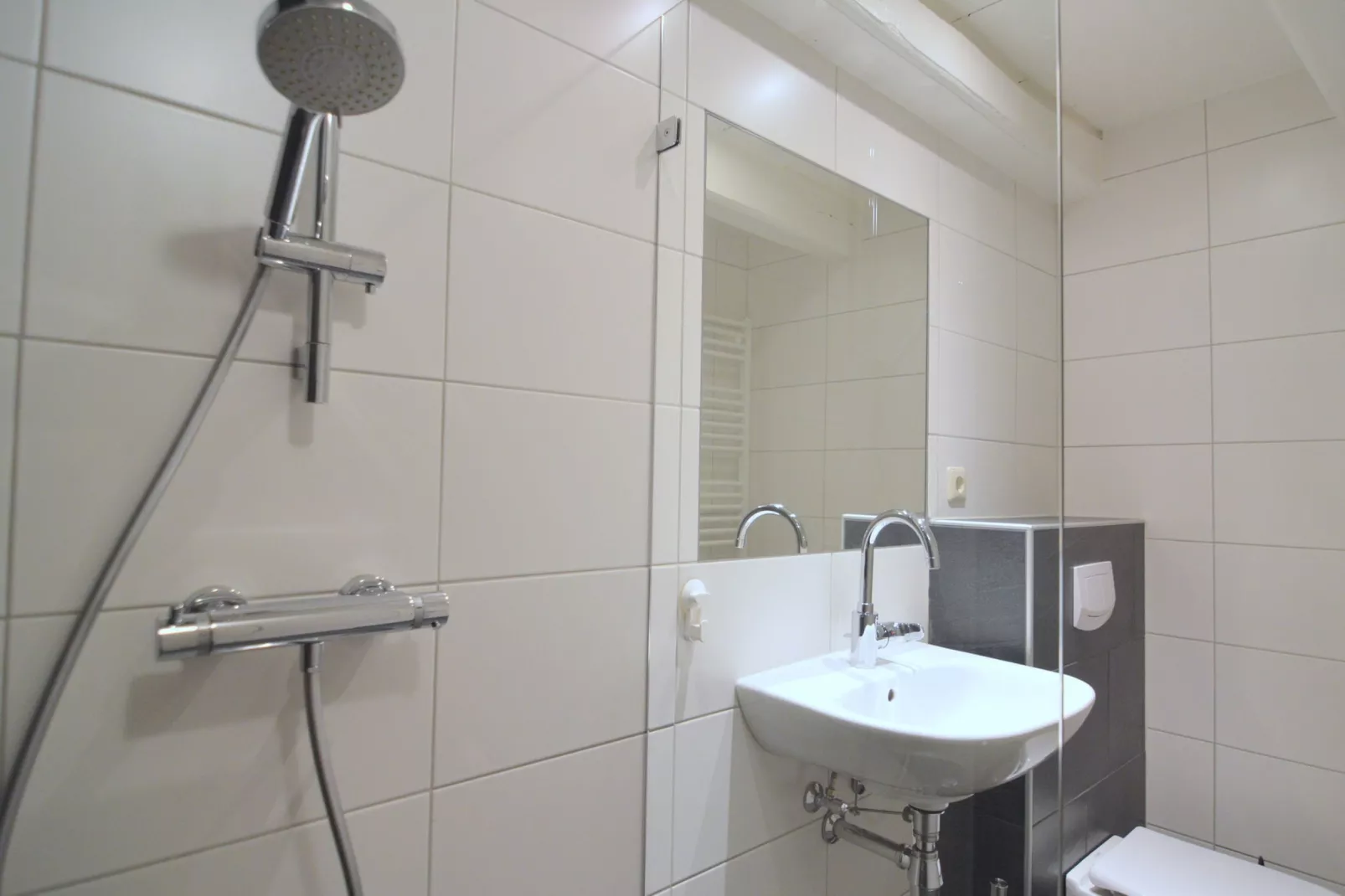 Bakhuus-Bathroom