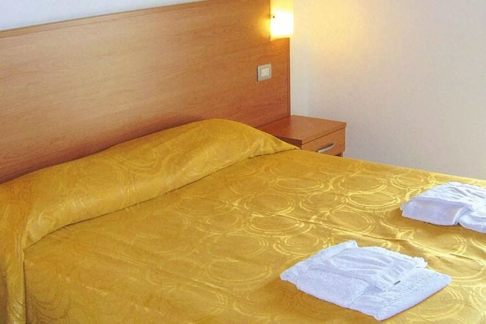 Residence Casa del Mar Roseto degli Abruzzi - Type Bilo mansarda-Bedroom